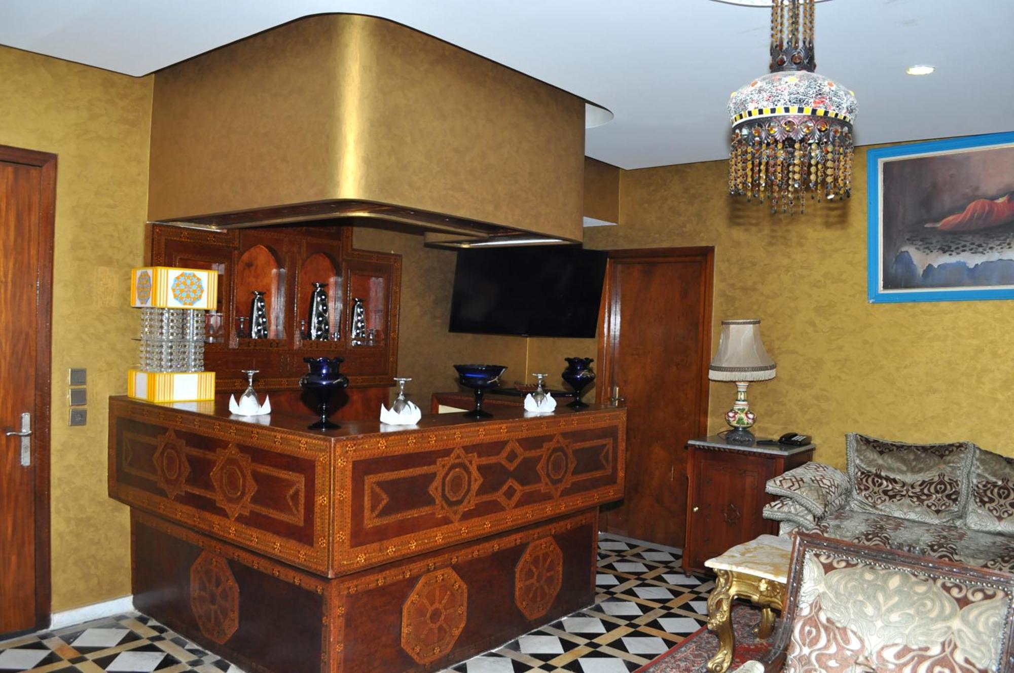 Hotel Transatlantique 4*